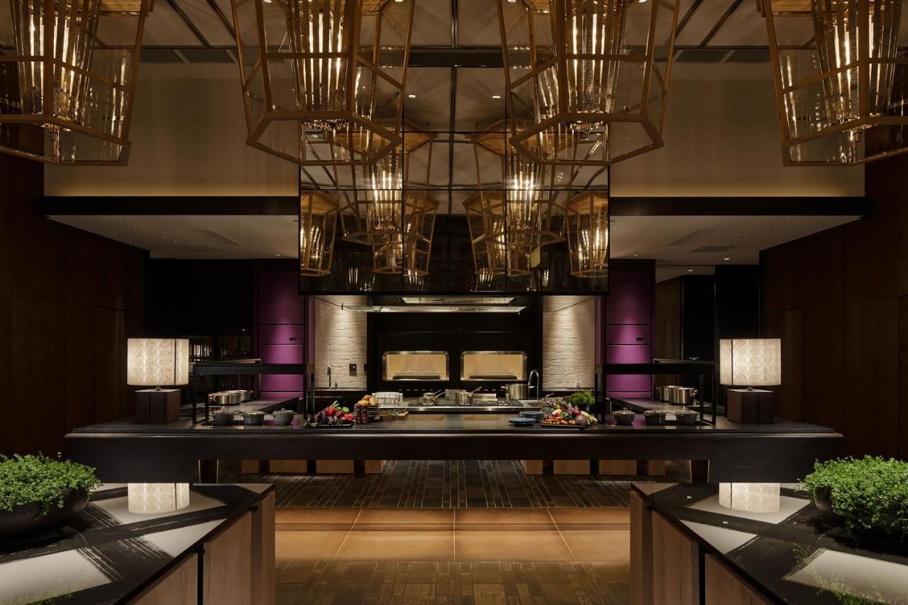 Hyatt Centric Канадзава Екстер'єр фото The kitchen at the restaurant