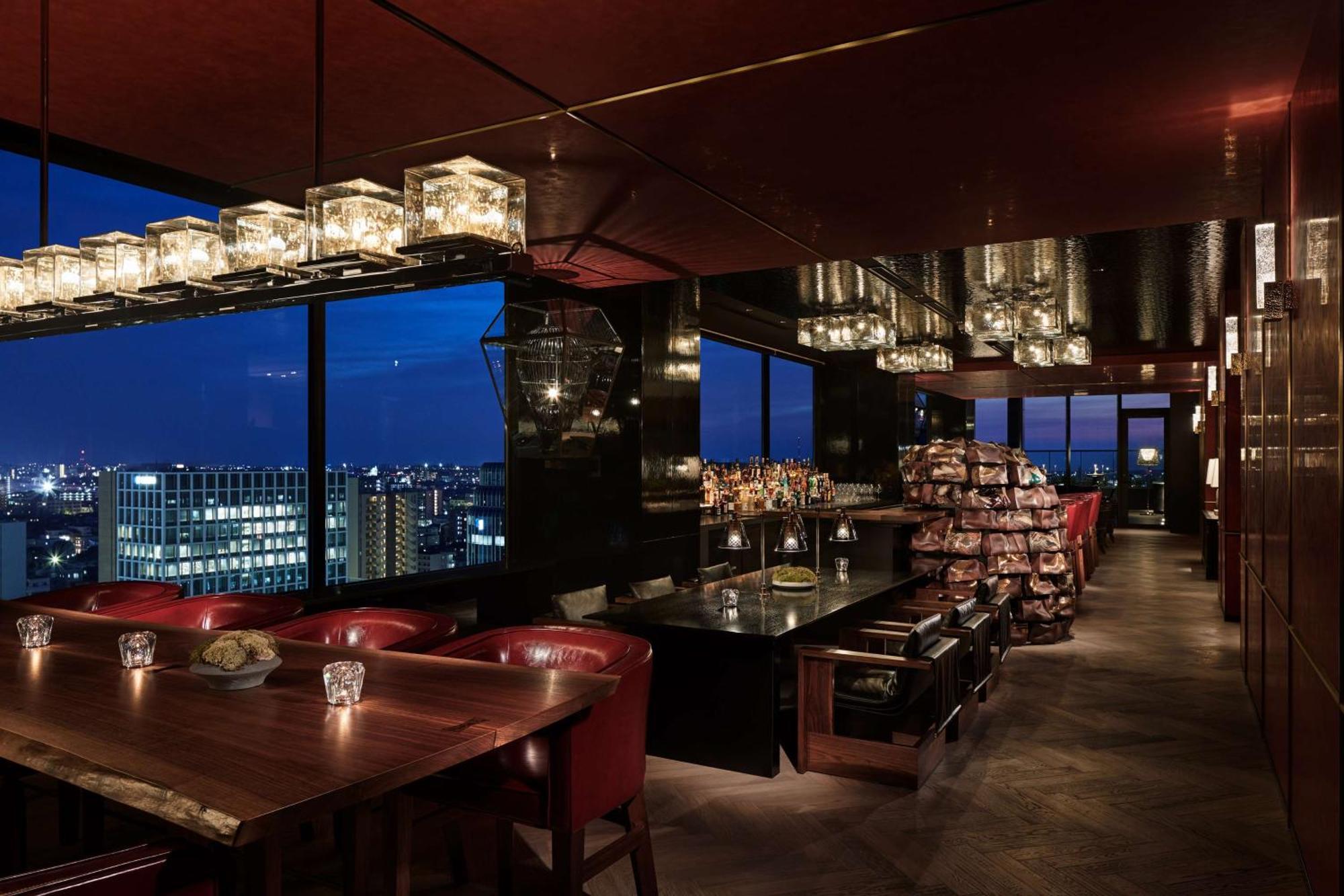 Hyatt Centric Канадзава Екстер'єр фото The bar at the top of the hotel